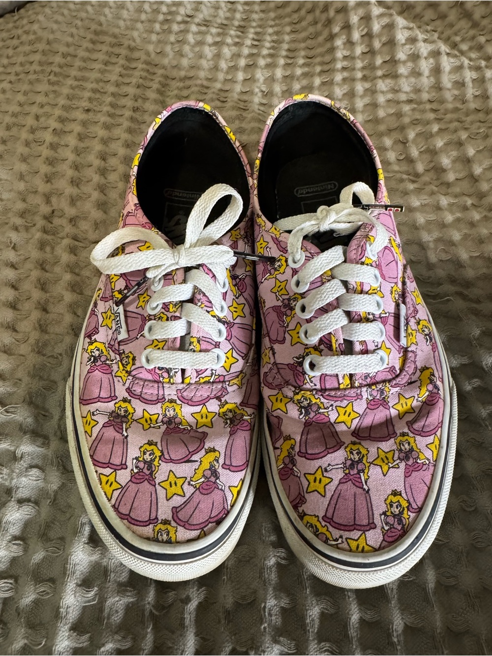 Princess Peach Mario Vans shoes W9